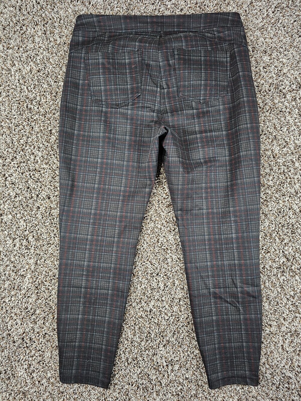 Maurices Womens Sz L Short Slim Leg Dress Pants Plaid Gray Burgundy - Picture 4 of 4